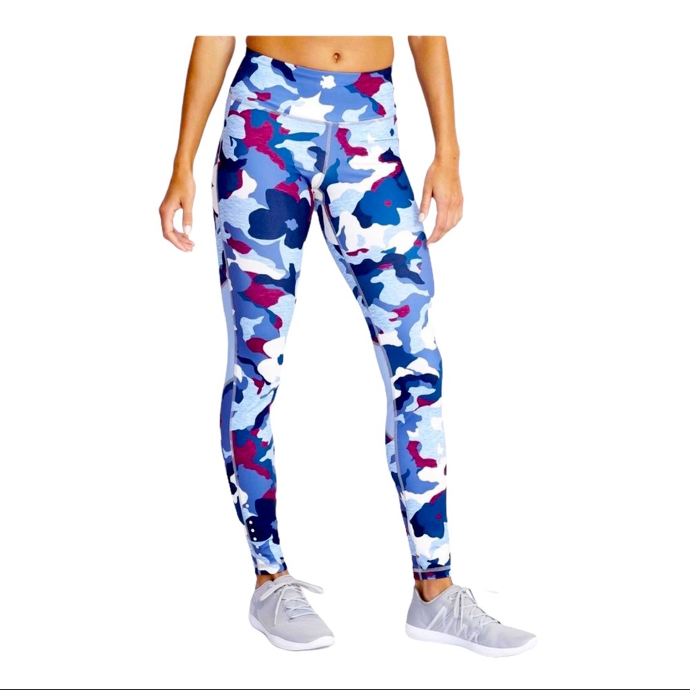 Old Navy Active Go Dry Blue Floral Camo Leggings